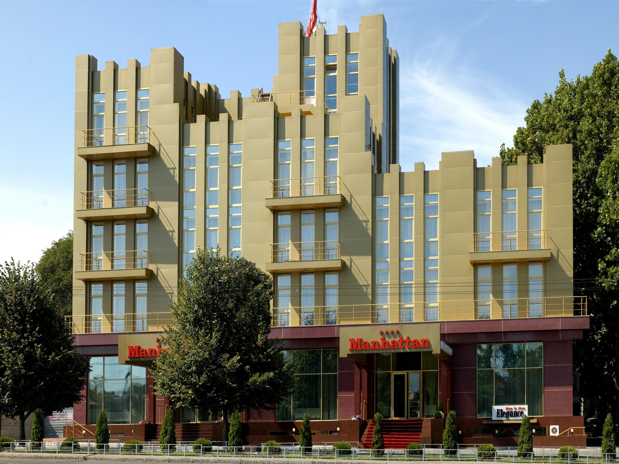 曼哈顿酒店＆餐厅 基希讷乌 外观 照片